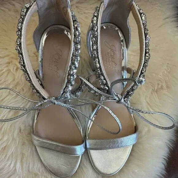 Jewel Badgley Mischka Heels - Picture 7 of 12